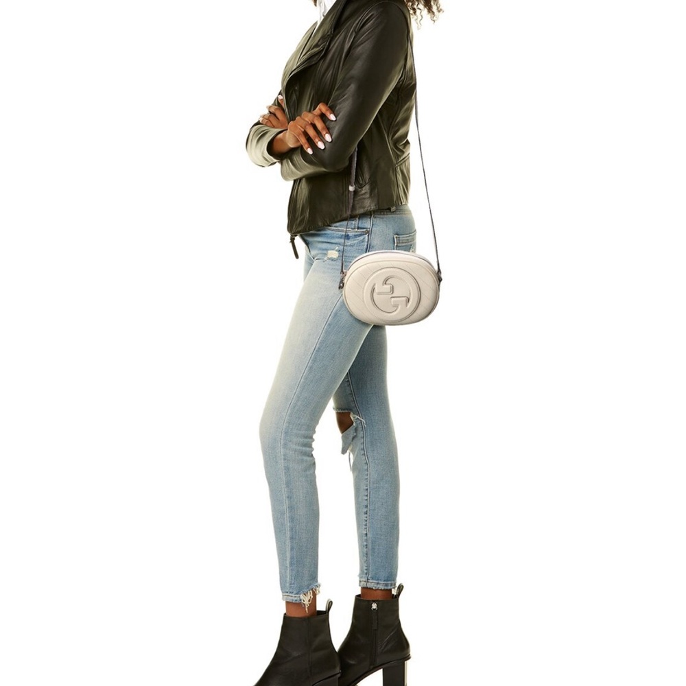 New Gucci off white / cream leather crossbody bag